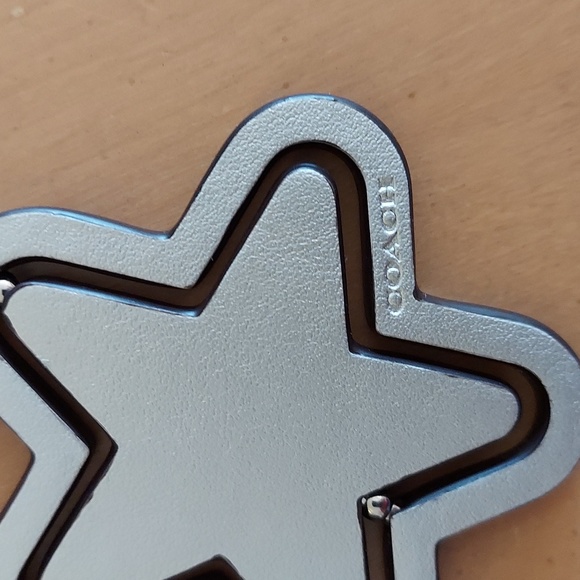 COACH STAR KEYCHAIN, NEW WITH TAGS, BROWN/SILVER - Picture 4 of 7